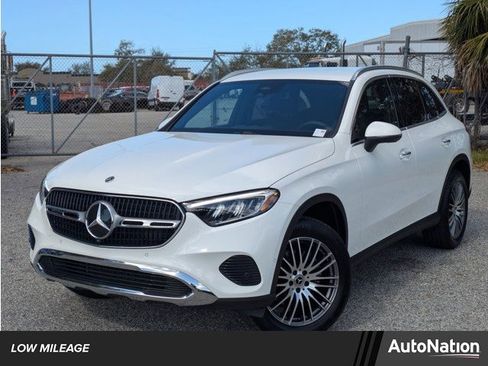 Certified 2026 Mercedes-Benz GLC 300 image 1