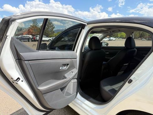 New 2025 Nissan Sentra SR w/ SR Premium Package image 17