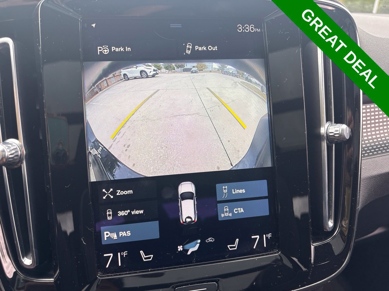 Used 2021 Volvo XC40 T5 R-Design w/ Advanced Package AWD/4WD image 20