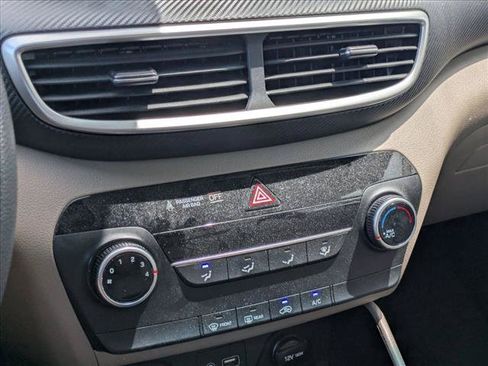 Used 2020 Hyundai Tucson SE FWD image 13