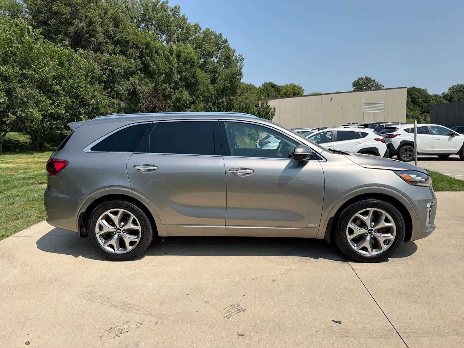 Used 2019 Kia Sorento SX w/ SX Touring Package AWD/4WD image 7