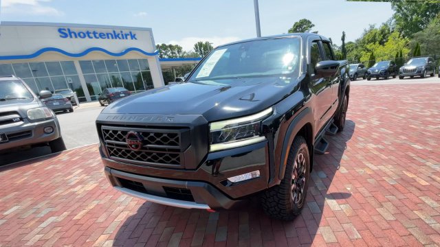 Used 2023 Nissan Frontier PRO-4X w/ Pro Convenience Package AWD/4WD image 4