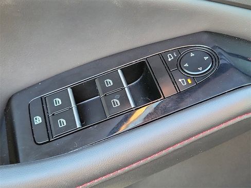 Used 2022 MAZDA CX-30 AWD 2.5 S w/ Preferred Package image 13