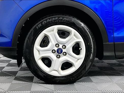 Used 2017 Ford Escape S FWD image 8