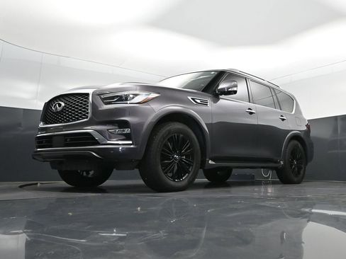 Used 2022 INFINITI QX80 Luxe w/ Cargo Package image 41