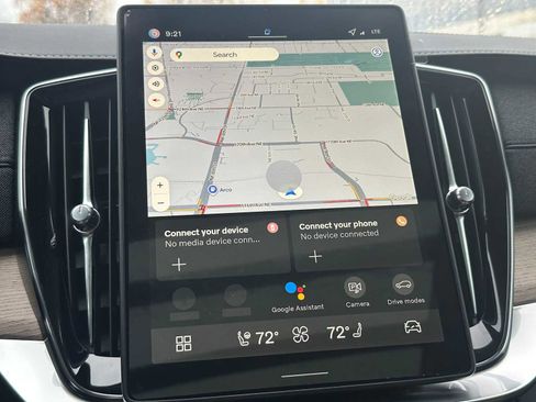 New 2026 Volvo XC90 B5 Core w/ Protection Package Premier image 28