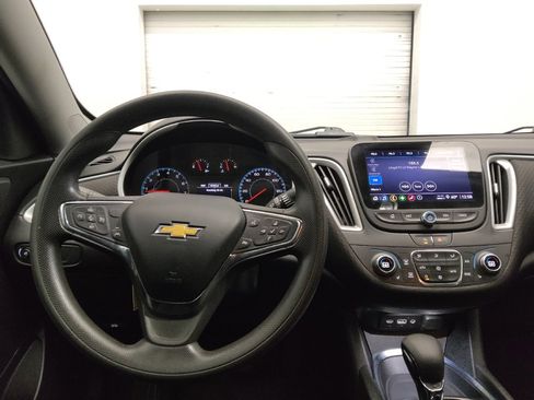 Used 2023 Chevrolet Malibu LT image 22