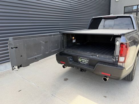 Used 2023 Honda Ridgeline RTL image 11