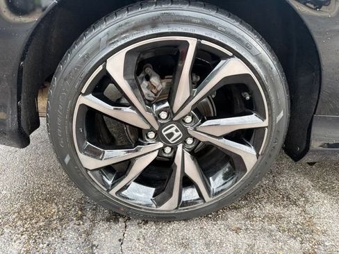 Used 2020 Honda Civic Sport image 36