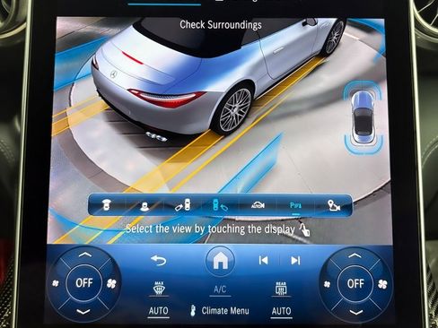 Used 2022 Mercedes-Benz SL 63 AMG 4MATIC image 23