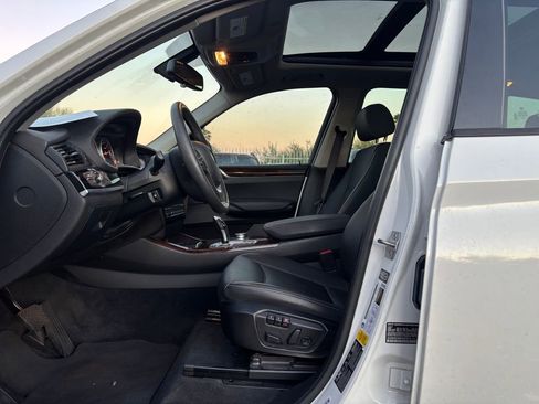 Used 2015 BMW X3 xDrive28i image 3