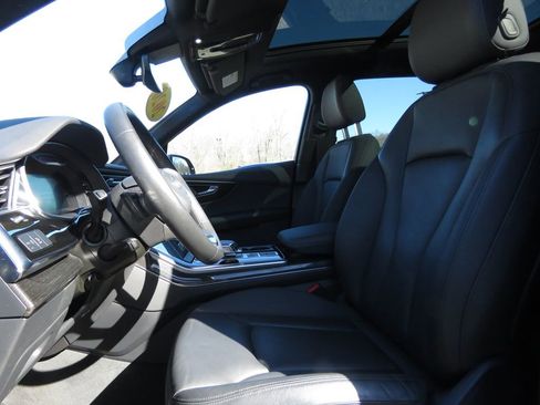 Used 2020 Audi Q7 3.0T Premium w/ Convenience Package image 10