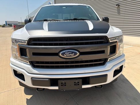 Used 2018 Ford F150 XLT w/ Equipment Group 302A Luxury AWD/4WD image 3