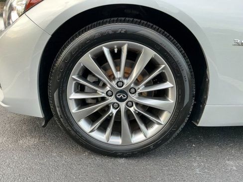 Used 2018 INFINITI Q50 Luxe image 25