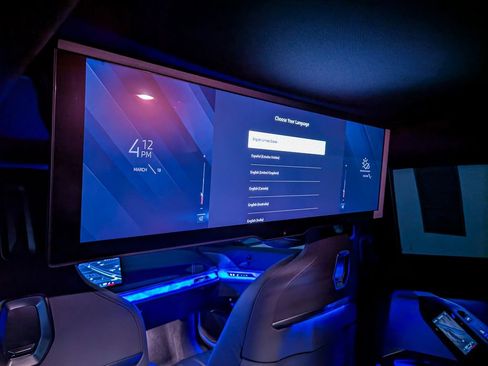 New 2026 BMW 760i xDrive image 43