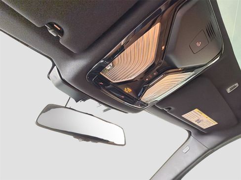 Certified 2022 BMW 540i xDrive w/ M Sport Package AWD/4WD image 20