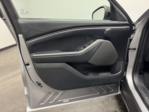 Used 2021 Ford Mustang Mach-E Select w/ Comfort/Technology Package image 14