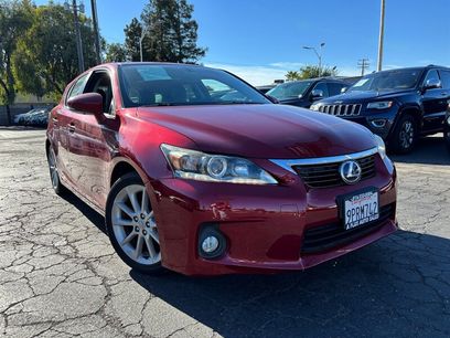 Used 2013 Lexus CT 200h w/ Premium Pkg w/Navigation