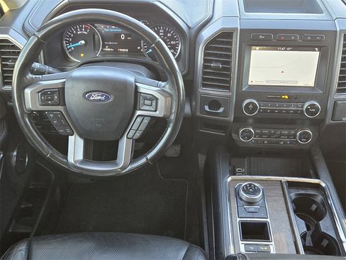 Used 2019 Ford Expedition Max Platinum image 26