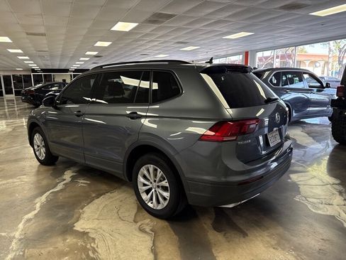 Used 2020 Volkswagen Tiguan S image 7