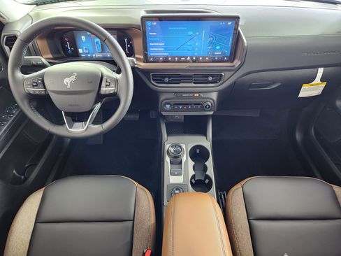 New 2026 Ford Bronco Sport Outer Banks w/ Outer Banks Tech Package+ AWD/4WD image 15