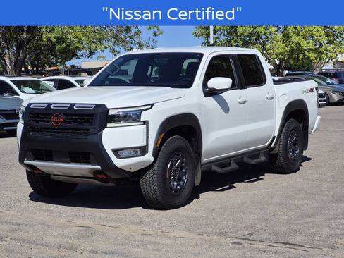 Certified 2025 Nissan Frontier PRO-4X AWD/4WD image 2