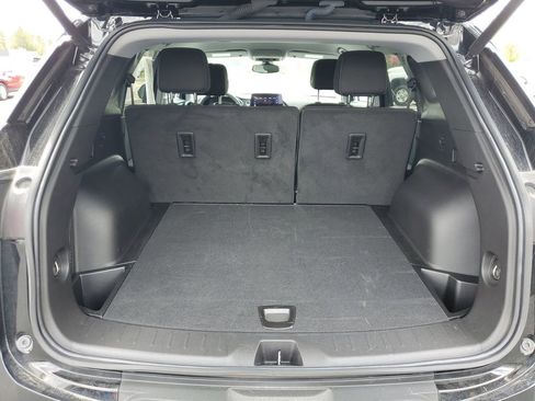 Certified 2024 Chevrolet Blazer LT w/ Convenience Package FWD image 30