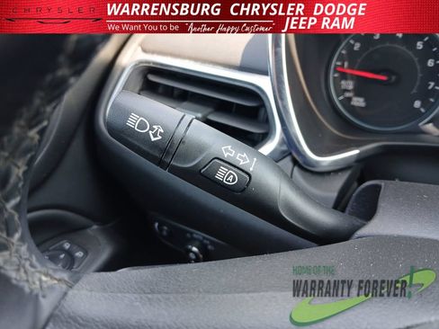 Used 2024 Chevrolet Equinox LT AWD/4WD image 16