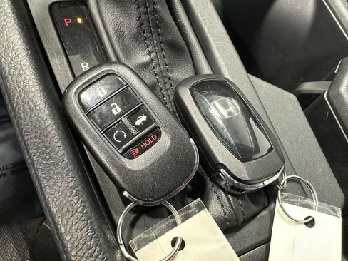 Certified 2023 Honda Accord EX image 28