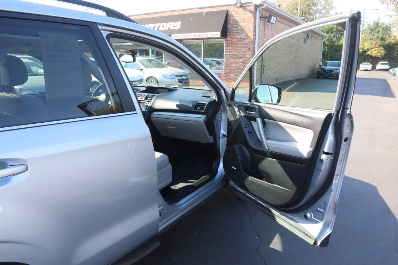 Used 2014 Subaru Forester 2.5i Touring w/ Popular Package #1 AWD/4WD image 10