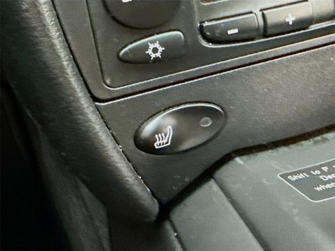 Used 2003 Porsche 911 Carrera image 18