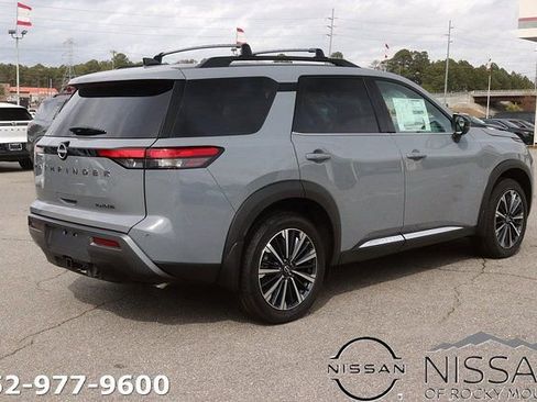 New 2026 Nissan Pathfinder Platinum w/ Cargo Package FWD image 5