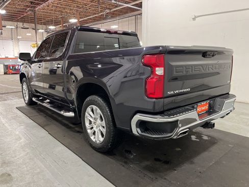 Used 2022 Chevrolet Silverado 1500 LTZ w/ LTZ Premium Package image 6