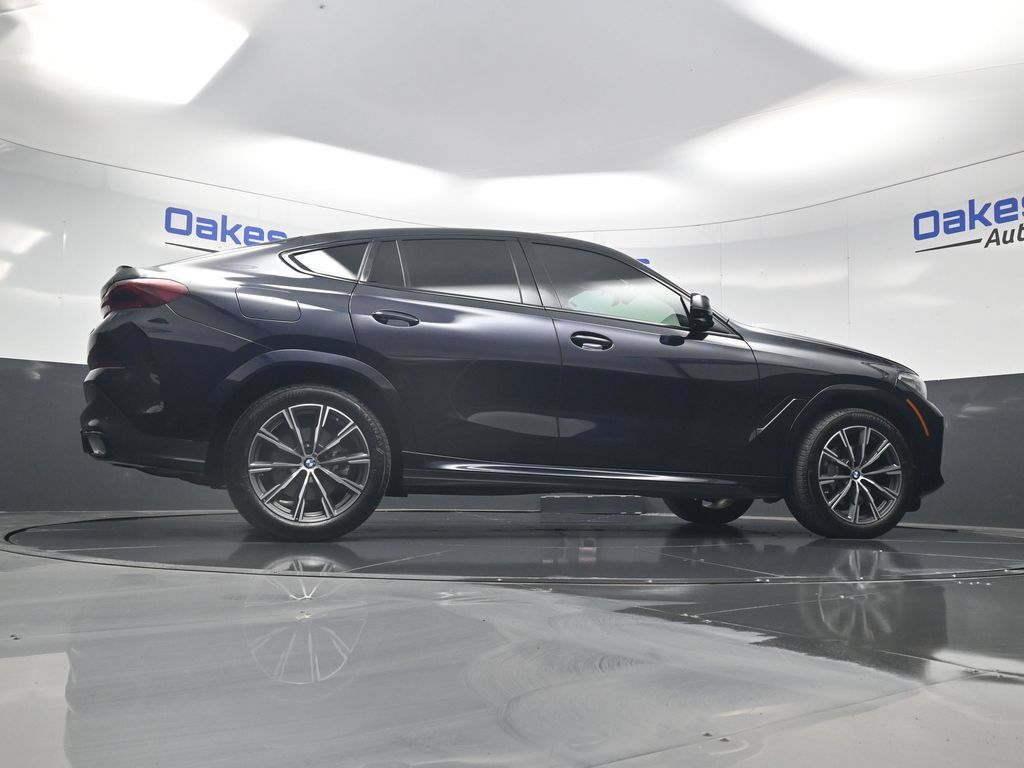 Used 2023 BMW X6 xDrive40i w/ Executive Package AWD/4WD image 46