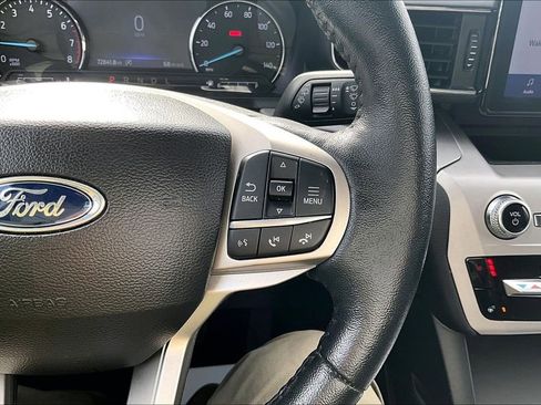 Certified 2023 Ford Explorer XLT w/ Equipment Group 202A image 18