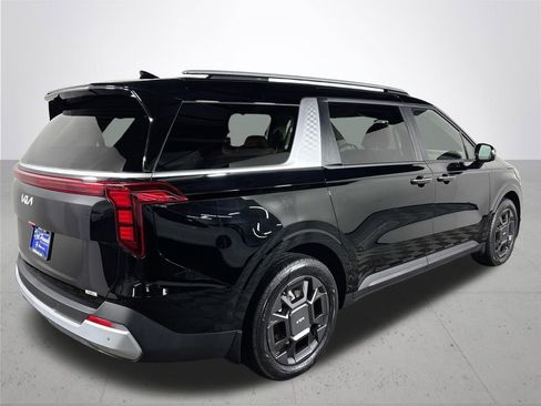 New 2026 Kia Carnival EX image 6
