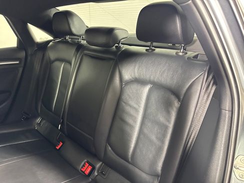 Used 2018 Audi A3 2.0T Premium image 23