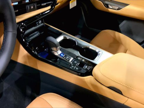 New 2026 Lexus NX 450h+ AWD w/ Luxury Package image 7