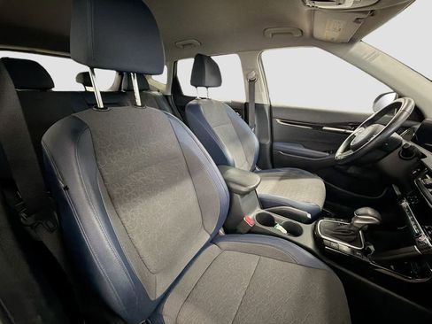 Used 2024 Kia Seltos S AWD/4WD image 30