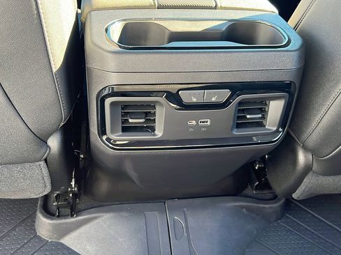 Used 2024 Chevrolet Silverado 1500 ZR2 w/ Technology Package image 34