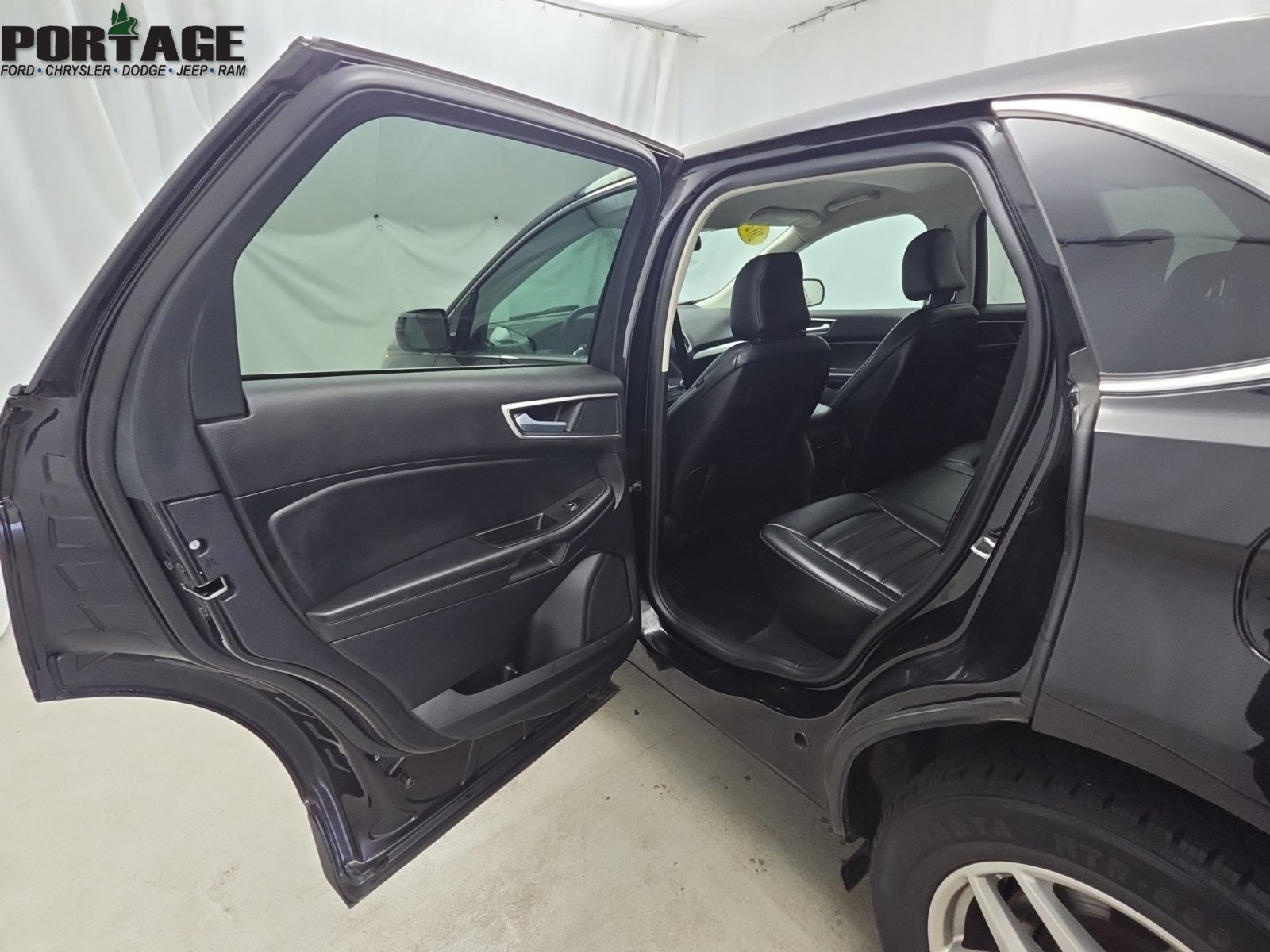 Used 2024 Ford Edge SEL AWD/4WD image 28