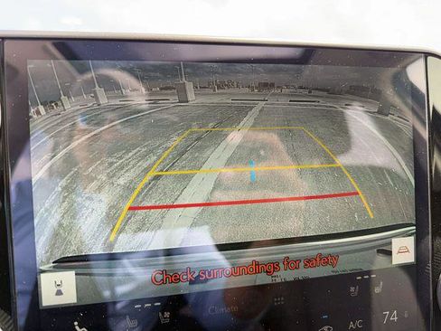 Certified 2025 Lexus NX 250 FWD w/ Accessory Package (Z2) image 17