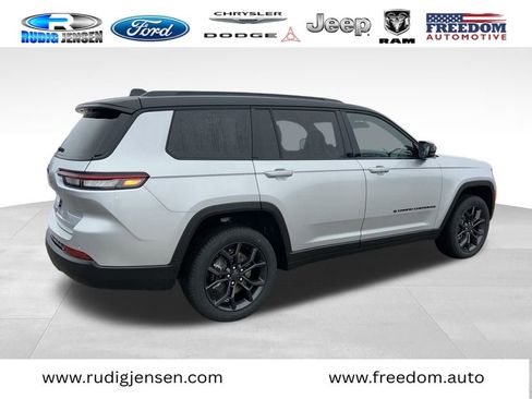 New 2025 Jeep Grand Cherokee L Limited w/ Trailer Tow Package image 8