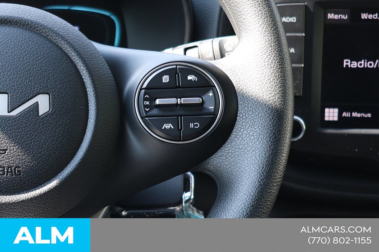Used 2025 Kia Soul LX w/ LX Technology Package FWD image 27