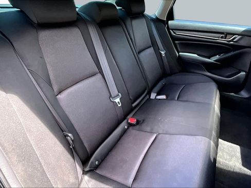 Used 2020 Honda Accord EX image 18