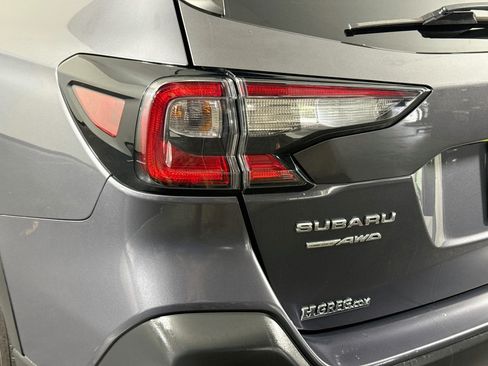 Used 2023 Subaru Outback Premium AWD/4WD image 36