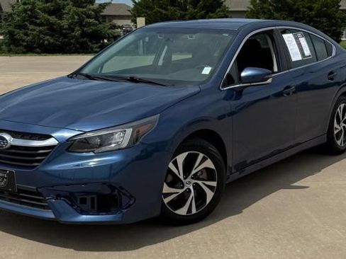 Used 2022 Subaru Legacy Premium AWD/4WD image 2