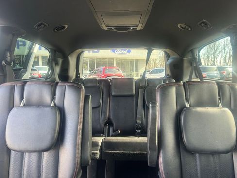 Used 2019 Dodge Grand Caravan GT FWD image 38