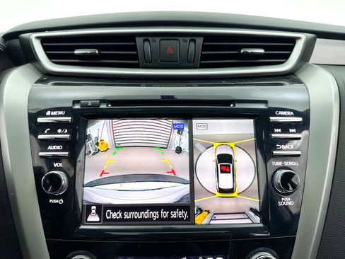Used 2019 Nissan Murano SV w/ Premium Package image 22