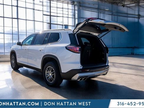 Used 2025 GMC Acadia Elevation image 33